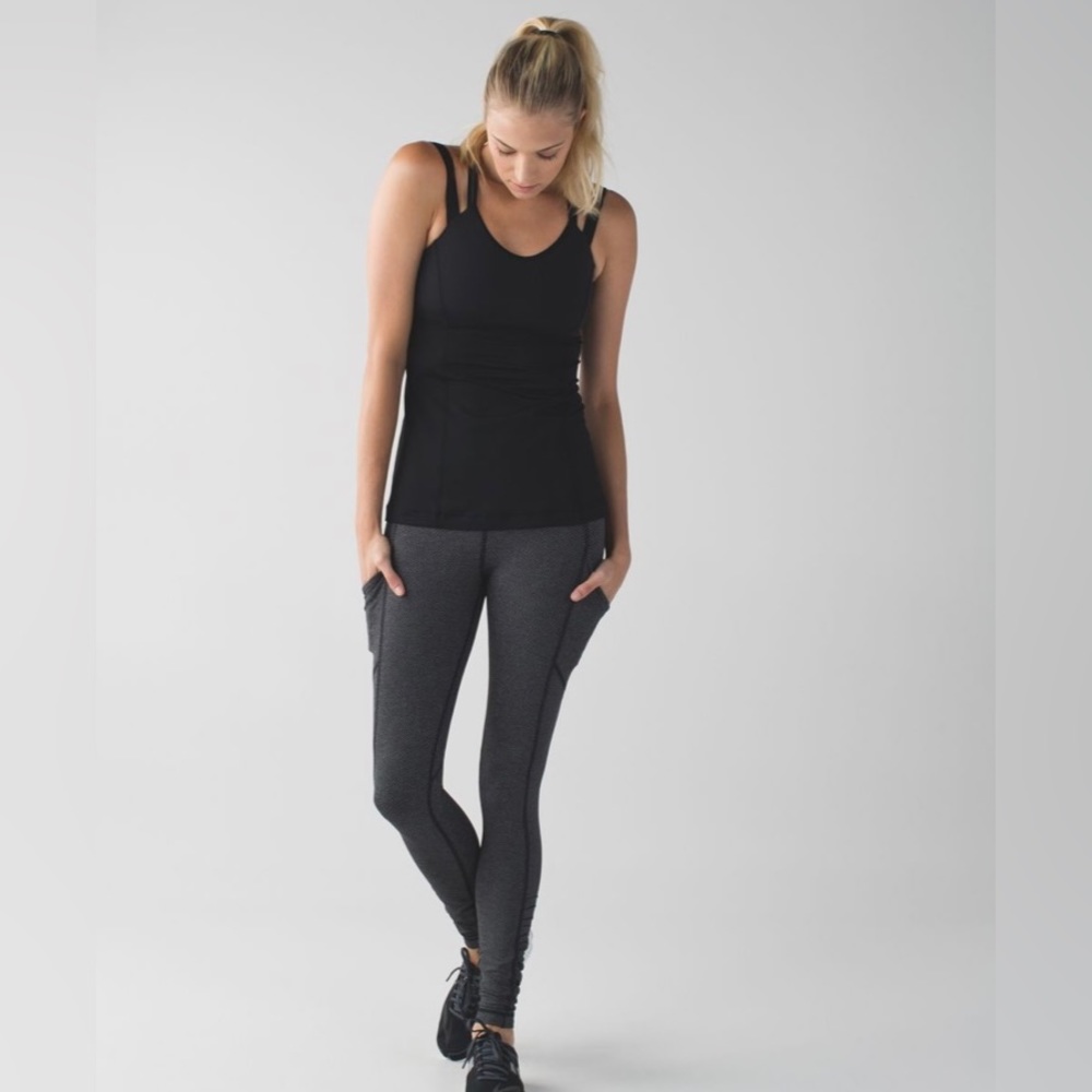 Lululemon size 4 speed tight extreme leggings herringbone